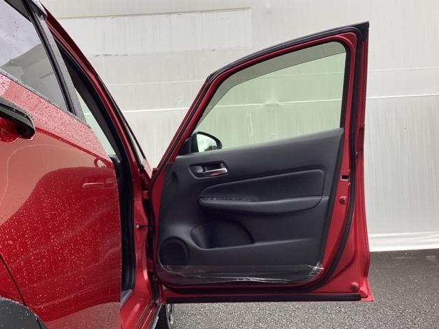 フィット e:HEVクロスター メモリーナビ ドラレコ ETC 衝突回避システム フルオートエアコン 整備記録簿 LEDランプ エアバッグ サイドエアバック 地デジ オートクルーズコントロール VSA バックカメラ USB パワステ(26枚目)