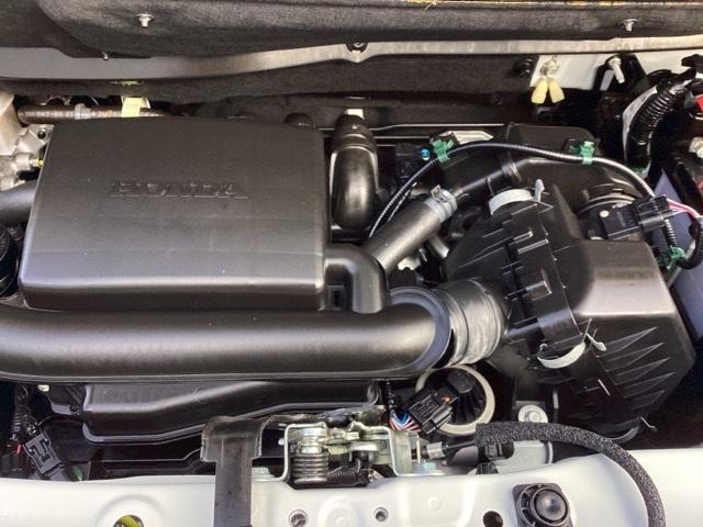 N-BOXカスタム ベースグレード 試乗車 メモリーナビ ドラレコ ETC USB接続 CMBS Dレコ 禁煙 ベンチシート オートエアコン スマートキ LED 盗難防止装置 クルコン バックカメラ フルセグTV パワーステアリング(24枚目)