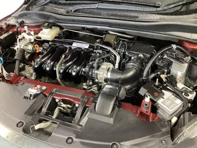 エンジンルームはクリーニング済みできれいになっております！