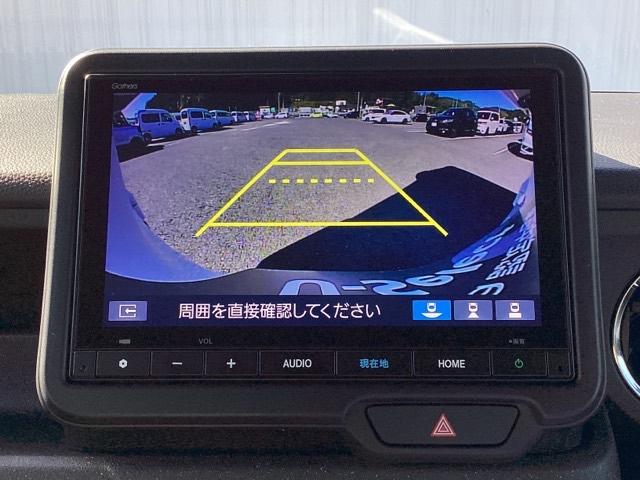 Ｎ－ＢＯＸカスタム ベースグレード　試乗車　メモリーナビ　ドラレコ　ＥＴＣ　ＵＳＢ接続　ＣＭＢＳ　Ｄレコ　禁煙　ベンチシート　オートエアコン　スマートキ　ＬＥＤ　盗難防止装置　クルコン　バックカメラ　フルセグＴＶ　パワーステアリング（12枚目）