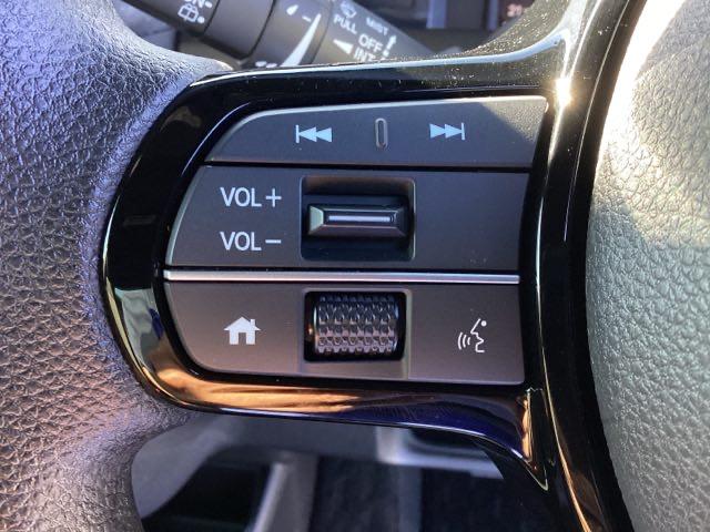 Ｎ－ＢＯＸカスタム ベースグレード　試乗車　メモリーナビ　ドラレコ　ＥＴＣ　ＵＳＢ接続　ＣＭＢＳ　Ｄレコ　禁煙　ベンチシート　オートエアコン　スマートキ　ＬＥＤ　盗難防止装置　クルコン　バックカメラ　フルセグＴＶ　パワーステアリング（37枚目）