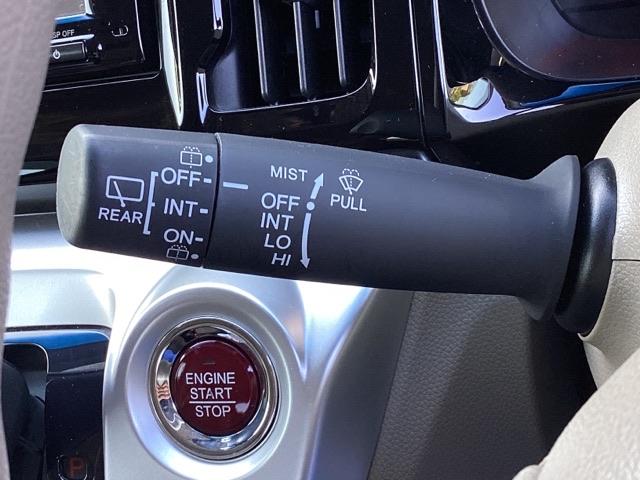 N-WGN GSSコンフォートパッケージ ホンダ純正メモリーナビ フルセグTV ナビTV 前席シートヒーター パワーステアリング スマートキー エアコン 横滑り防止装置 パワーウインド デュアルエアバッグ アイドリングストップ ABS(15枚目)