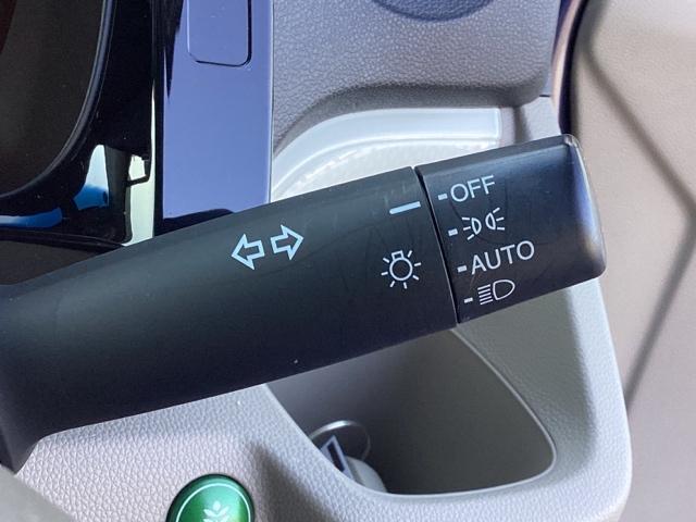 N-WGN GSSコンフォートパッケージ ホンダ純正メモリーナビ フルセグTV ナビTV 前席シートヒーター パワーステアリング スマートキー エアコン 横滑り防止装置 パワーウインド デュアルエアバッグ アイドリングストップ ABS(17枚目)