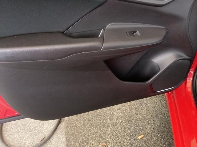 フィット 13G・Fパッケージ 純正ナビ フルセグ あんしんパッケージ イモビ DVD再生可能 スマ-トキ- サイドエアバッグ VSA ETC付き 地デジTV 助手席エアバッグ Rカメラ オートエアコン エアバック PS キ-フリ-(39枚目)