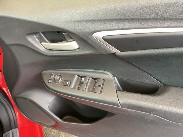 フィット 13G・Fパッケージ 純正ナビ フルセグ あんしんパッケージ イモビ DVD再生可能 スマ-トキ- サイドエアバッグ VSA ETC付き 地デジTV 助手席エアバッグ Rカメラ オートエアコン エアバック PS キ-フリ-(50枚目)