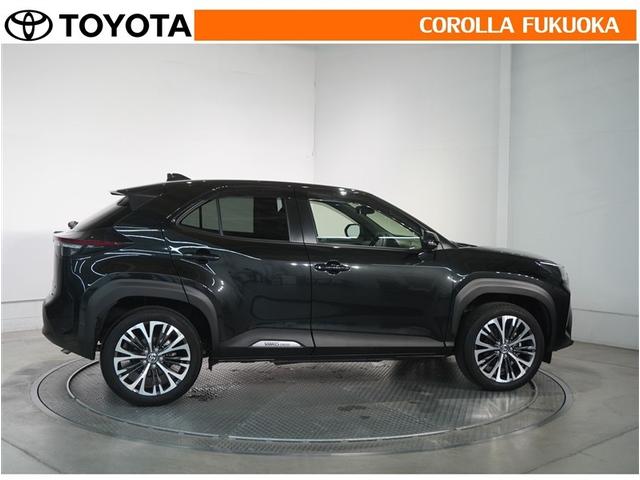 ヤリスクロス ハイブリッドZ 衝突被害軽減システム フルセグ ETC バックカメラ ドラレコ キーレス スマートキー 盗難防止装置(8枚目)