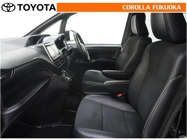 どの席に座ってもゆったり過ごせる室内空間が魅力です。自由に気軽にお出かけも楽しめます。