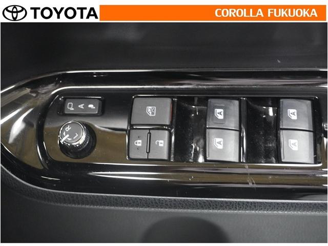 電動格納ミラーは、スイッチで簡単操作！狭いスペースでの取り回しや駐車時に大変重宝します。