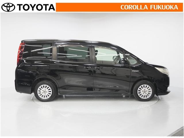 ノア ハイブリッドＧ　両側電動スライド　メモリーナビ　フルセグ　ＥＴＣ　バックカメラ　ＣＤ　ＤＶＤ再生　キーレス　スマートキー　盗難防止装置（9枚目）