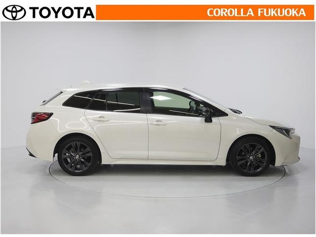 カローラツーリング ハイブリッド　ダブルバイビー　衝突被害軽減システム　メモリーナビ　フルセグ　ＥＴＣ　バックカメラ　ドラレコ　キーレス　スマートキー　盗難防止装置（9枚目）