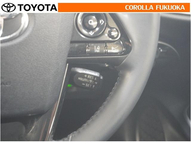 プリウス Sセーフティプラス ツートーン 衝突被害軽減システム メモリーナビ フルセグ ETC バックカメラ ドラレコ CD DVD再生 キーレス スマートキー 盗難防止装置(22枚目)