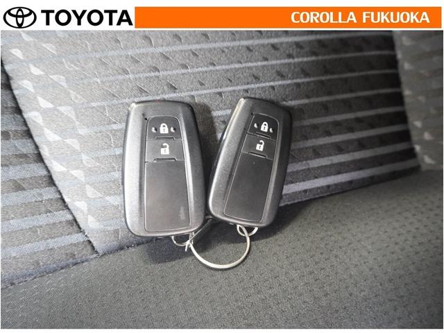 プリウス Sセーフティプラス ツートーン 衝突被害軽減システム メモリーナビ フルセグ ETC バックカメラ ドラレコ CD DVD再生 キーレス スマートキー 盗難防止装置(29枚目)