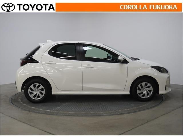 ヤリス G 衝突被害軽減システム ETC バックカメラ ドラレコ キーレス スマートキー 盗難防止装置(9枚目)