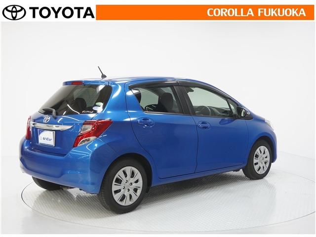 ヴィッツ Ｕ　衝突被害軽減システム　メモリーナビ　フルセグ　ＥＴＣ　バックカメラ　ＣＤ　ＤＶＤ再生　キーレス　スマートキー　アイドリングストップ　盗難防止装置（7枚目）