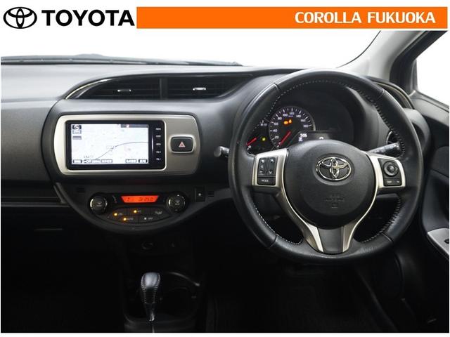 ヴィッツ Ｕ　衝突被害軽減システム　メモリーナビ　フルセグ　ＥＴＣ　バックカメラ　ＣＤ　ＤＶＤ再生　キーレス　スマートキー　アイドリングストップ　盗難防止装置（14枚目）