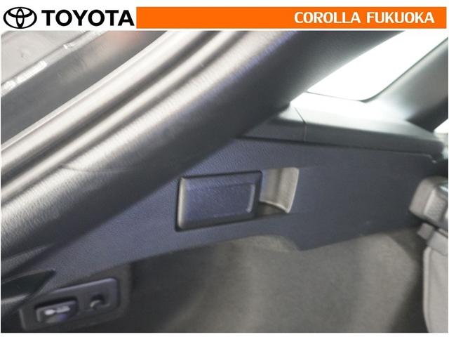 カローラツーリング ハイブリッド　ダブルバイビー　衝突被害軽減システム　メモリーナビ　フルセグ　ＥＴＣ　バックカメラ　ドラレコ　キーレス　スマートキー　盗難防止装置（14枚目）