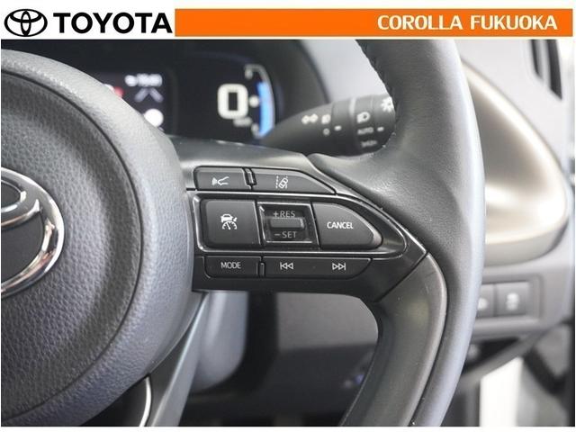 �������H�Ȃǂ����̑��x�ő��s�������ꍇ�ɁA�X�C�b�`�𑀍삷�邱�ƂŃA�N�Z���y�_���𓥂܂��ɒ葬���s�ł��܂��B