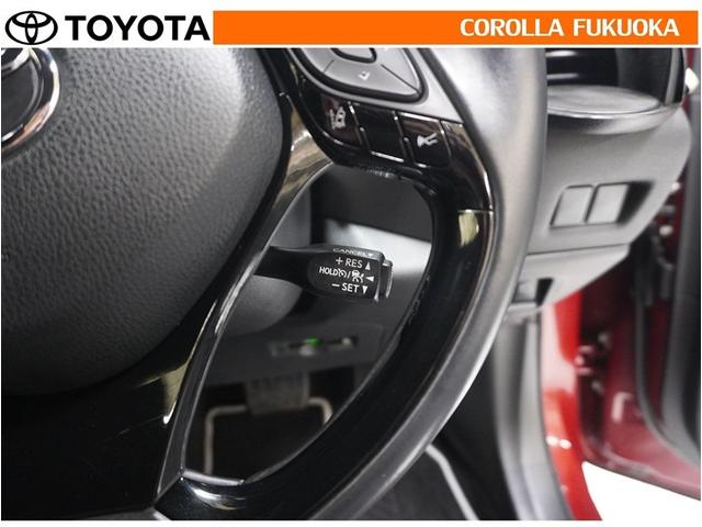 �������H�Ȃǂ����̑��x�ő��s�������ꍇ�ɁA�X�C�b�`�𑀍삷�邱�ƂŃA�N�Z���y�_���𓥂܂��ɒ葬���s�ł��܂��B