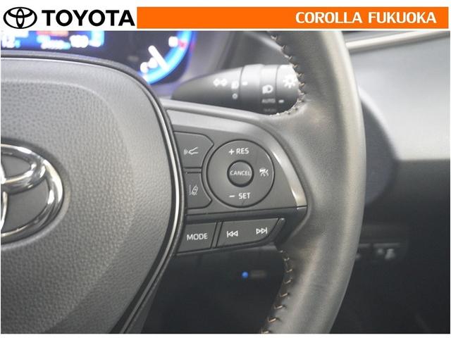 �������H�Ȃǂ����̑��x�ő��s�������ꍇ�ɁA�X�C�b�`�𑀍삷�邱�ƂŃA�N�Z���y�_���𓥂܂��ɒ葬���s�ł��܂��B