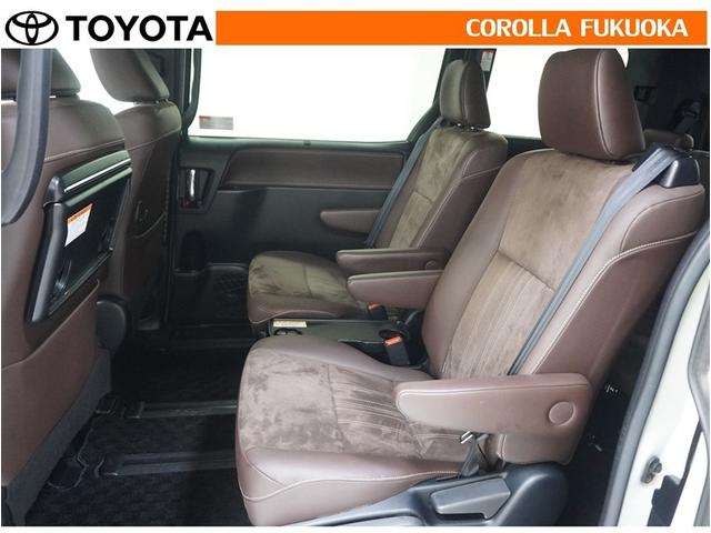 �Z�J���h�V�[�g�͍��E�Ɨ��̃V�[�g�`��B�D�݂̎p���ł������h���C�u�I