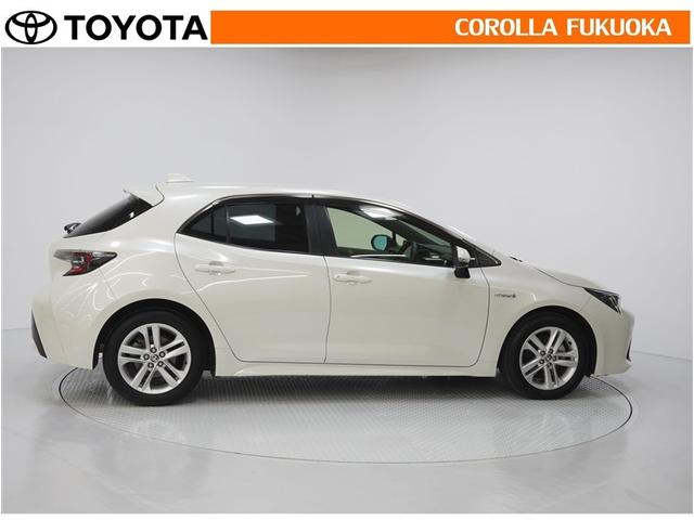 カローラスポーツ ハイブリッドＧ　衝突被害軽減システム　メモリーナビ　フルセグ　ＥＴＣ　バックカメラ　ドラレコ　ＣＤ　ＤＶＤ再生　キーレス　スマートキー　盗難防止装置（9枚目）