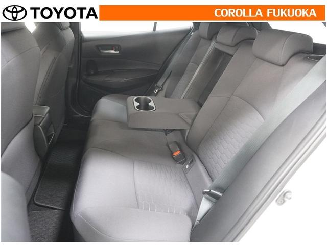 カローラスポーツ ハイブリッドＧ　衝突被害軽減システム　メモリーナビ　フルセグ　ＥＴＣ　バックカメラ　ドラレコ　ＣＤ　ＤＶＤ再生　キーレス　スマートキー　盗難防止装置（13枚目）