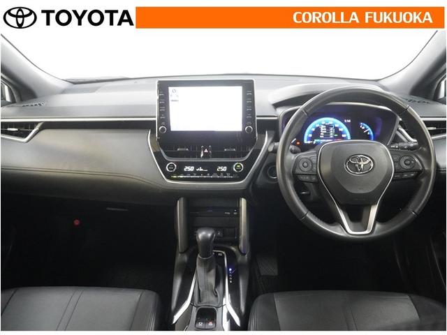 カローラクロス ハイブリッド　Ｚ　衝突被害軽減システム　メモリーナビ　フルセグ　ＥＴＣ　バックカメラ　ＣＤ　ＤＶＤ再生　キーレス　スマートキー　盗難防止装置（14枚目）