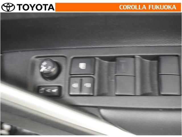 カローラクロス ハイブリッド　Ｚ　衝突被害軽減システム　メモリーナビ　フルセグ　ＥＴＣ　バックカメラ　ＣＤ　ＤＶＤ再生　キーレス　スマートキー　盗難防止装置（30枚目）