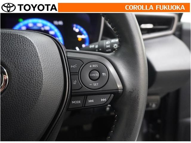 �������H�Ȃǂ����̑��x�ő��s�������ꍇ�ɁA�X�C�b�`�𑀍삷�邱�ƂŃA�N�Z���y�_���𓥂܂��ɒ葬���s�ł��܂��B