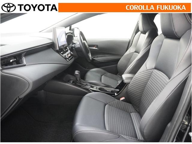 カローラツーリング ハイブリッド　ダブルバイビー　衝突被害軽減システム　メモリーナビ　フルセグ　ＥＴＣ　バックカメラ　ドラレコ　キーレス　スマートキー　盗難防止装置（12枚目）