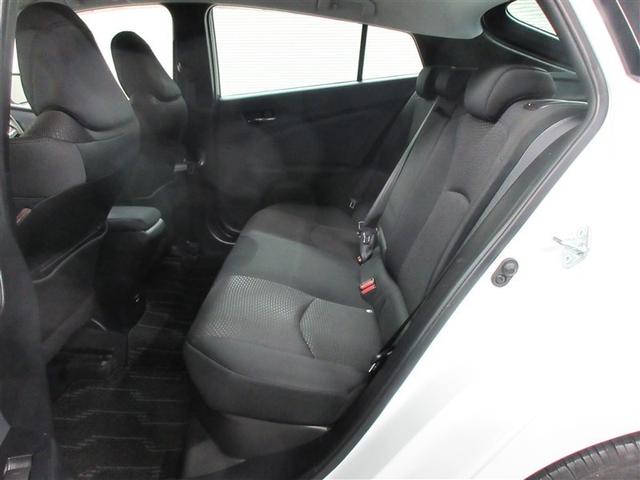 プリウス ＳセーフティプラスＩＩ　フルセグ　メモリーナビ　ＤＶＤ再生　バックカメラ　衝突被害軽減システム　ＥＴＣ　ＬＥＤヘッドランプ　ワンオーナー　記録簿（34枚目）