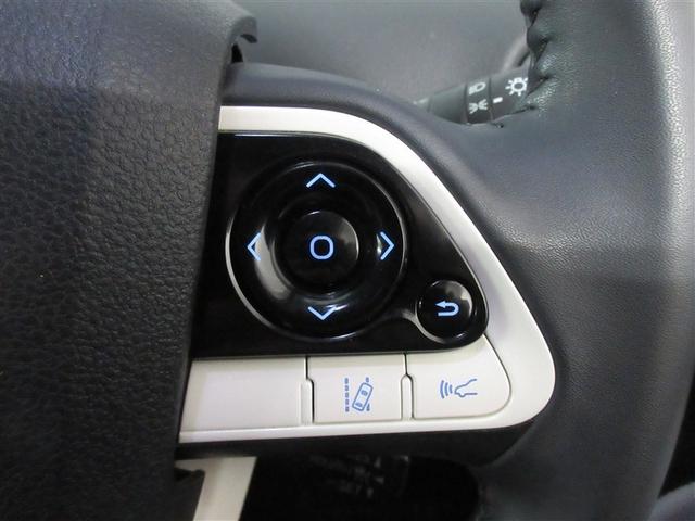 プリウス Ｓセーフティプラス　ワンセグ　メモリーナビ　バックカメラ　衝突被害軽減システム　ＥＴＣ　ドラレコ　ＬＥＤヘッドランプ　ワンオーナー　記録簿（24枚目）