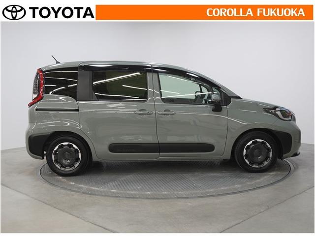 シエンタ ハイブリッドＺ　衝突被害軽減システム　両側電動スライド　メモリーナビ　フルセグ　ＥＴＣ　バックカメラ　ドラレコ　キーレス　スマートキー　盗難防止装置（9枚目）