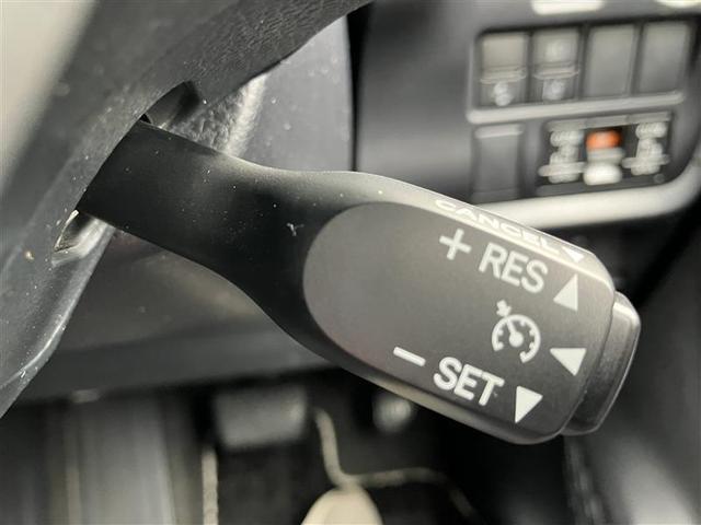 ノア Si ダブルバイビーIII バックM 両側オートスライドドア プリクラッシュS LEDヘッドライト エアバッグ オートエアコン デュアルエアバック アルミホイール ABS フルセグ ナビ&TV ETC車載器 DVD再生可(32枚目)