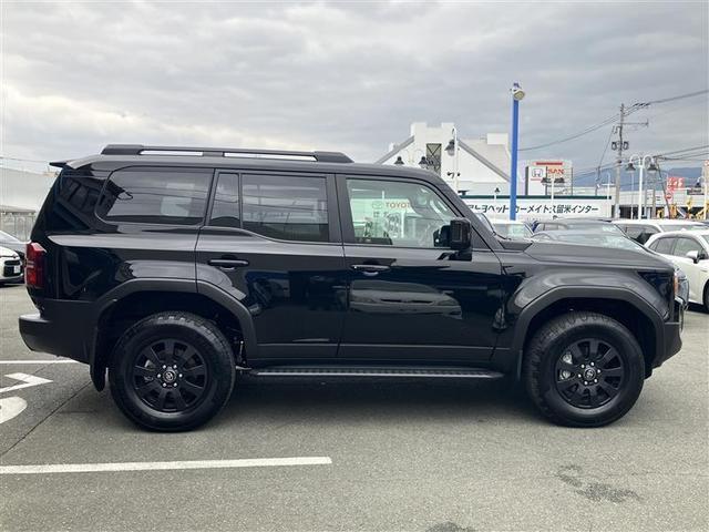 ランドクルーザー２５０ ＶＸ　Ｒカメラ　Ｐシート　地デジ　プリクラッシュセーフティ　アルミホイール　ＬＥＤヘッド　クルーズコントロール　３列シート　本革シート　ＥＴＣ　ＴＶ　ドライブレコーダー　４ＷＤ　スマートキー　ガラスルーフ（8枚目）