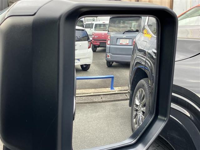 ランドクルーザー２５０ ＶＸ　Ｒカメラ　Ｐシート　地デジ　プリクラッシュセーフティ　アルミホイール　ＬＥＤヘッド　クルーズコントロール　３列シート　本革シート　ＥＴＣ　ＴＶ　ドライブレコーダー　４ＷＤ　スマートキー　ガラスルーフ（16枚目）