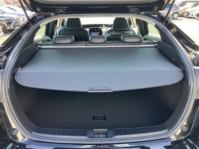 プリウス Ｓツーリングセレクション　エアバック　Ｂモニ　メモリ－ナビ　助手席エアバック　ナビ　ＡＢＳ　ＡＷ　フルオートエアコン　プリクラッシュＳ（18枚目）