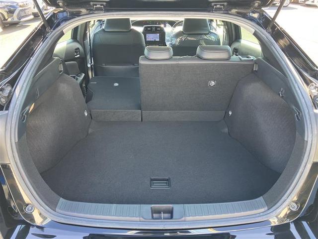 プリウス Ｓツーリングセレクション　エアバック　Ｂモニ　メモリ－ナビ　助手席エアバック　ナビ　ＡＢＳ　ＡＷ　フルオートエアコン　プリクラッシュＳ（19枚目）