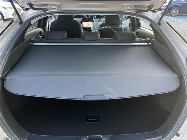 プリウス Ｓセーフティプラス　衝突回避システム　Ｂモニター　ドラレコ付き　定期点検記録簿　ＬＥＤライト　クルコン　ＥＴＣ装備　スマートＫＥＹ　ナビＴＶ　イモビライザー　横滑り防止機能　ＰＷ　カーテンエアバッグ　キーレスエントリー（26枚目）