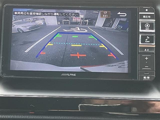 �o�b�N�J�����@�\�t���ł��I�o�b�N����ۂɌ���̗l�q���J�[�i�r�̃��j�^�[��ɕ\�����Ă���܂��B�^�]�Ȃɂ��Ȃ���A������m�F�ł���̂ŁA�o�b�N���Ԃ��A�X���[�Y�ɍs���܂��I