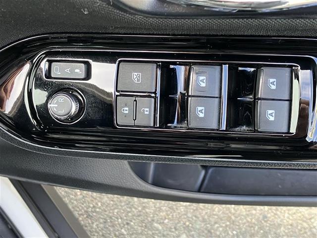 �p���[�E�C���h�E�X�C�b�`�ł��B�~���[�̊J�X�C�b�`���`�t�s�n�ɂ��Ă���������΃h�A���b�N���Ƀh�A�~���[�������b�N����������ƃh�A�~���[���J���܂��̂ŁA�ƂĂ��֗��ł���