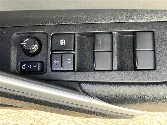 �p���[�E�C���h�E�X�C�b�`�ł��B�~���[�̊J�X�C�b�`���`�t�s�n�ɂ��Ă���������΃h�A���b�N���Ƀh�A�~���[�������b�N����������ƃh�A�~���[���J���܂��̂ŁA�ƂĂ��֗��ł���