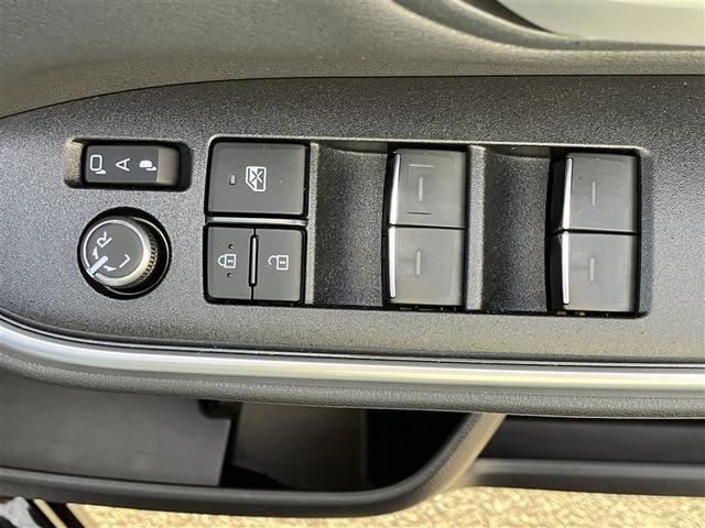 �p���[�E�C���h�E�X�C�b�`�ł��B�~���[�̊J�X�C�b�`���`�t�s�n�ɂ��Ă���������΃h�A���b�N���Ƀh�A�~���[�������b�N����������ƃh�A�~���[���J���܂��̂ŁA�ƂĂ��֗��ł���