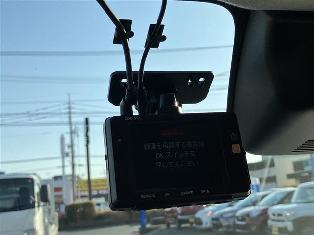 ライズ Ｚ　Ｂカメ　ＬＥＤヘッドライト　アルミホイール　エアバッグ　４ＷＤ車　パワーウィンドウ　ＡＢＳ　カーテンエアバック　パワーステアリング　ＥＴＣ　エアコン　メモリーナビ　ナビ　衝突軽減ブレ－キ　ＷエアＢ（7枚目）