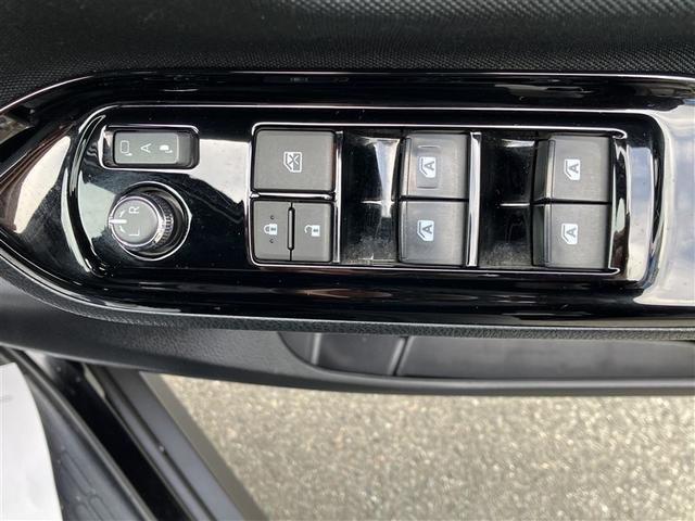 �p���[�E�C���h�E�X�C�b�`�ł��B�~���[�̊J�X�C�b�`���`�t�s�n�ɂ��Ă���������΃h�A���b�N���Ƀh�A�~���[�������b�N����������ƃh�A�~���[���J���܂��̂ŁA�ƂĂ��֗��ł���