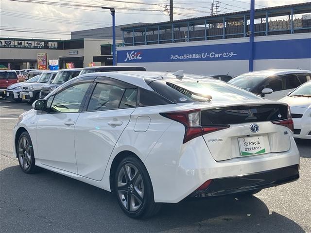 プリウス Ｓツーリングセレクション　バックモニタ　オ－トエアコン　ＬＥＤランプ　エアバック　ＥＴＣ車載器　メモリ－ナビ　助手席エアバック　アルミ　ナビ　ＡＢＳ　プリクラッシュブレーキ（11枚目）