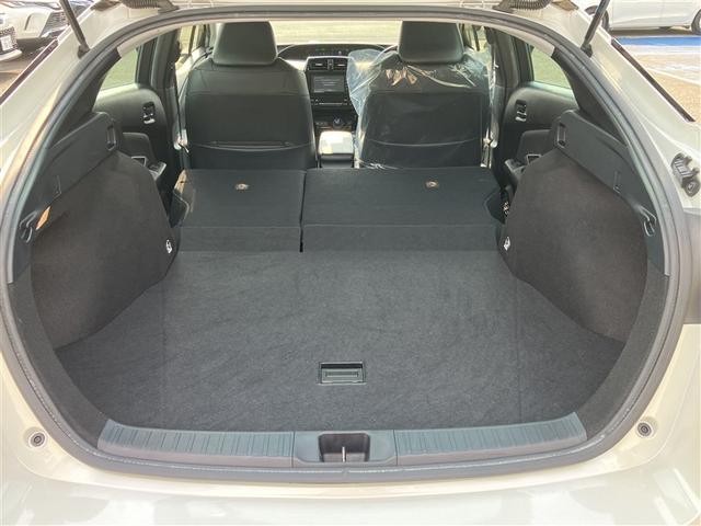 プリウス Ｓツーリングセレクション　ドライブレコーダ　バックモニタ　オ－トエアコン　ＬＥＤランプ　エアバック　ＥＴＣ車載器　メモリ－ナビ　助手席エアバック　アルミ　ナビ　ＡＢＳ　プリクラッシュブレーキ（20枚目）