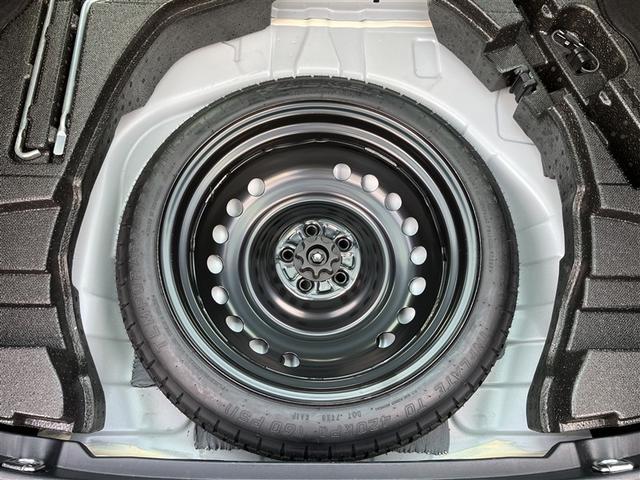 プリウス Ｓツーリングセレクション　ドライブレコーダ　バックモニタ　オ－トエアコン　ＬＥＤランプ　エアバック　ＥＴＣ車載器　メモリ－ナビ　助手席エアバック　アルミ　ナビ　ＡＢＳ　プリクラッシュブレーキ（21枚目）