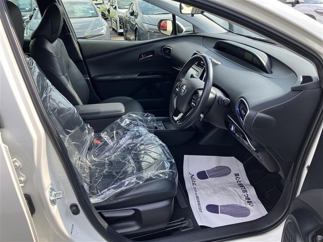 プリウス Ｓツーリングセレクション　ドライブレコーダ　バックモニタ　オ－トエアコン　ＬＥＤランプ　エアバック　ＥＴＣ車載器　メモリ－ナビ　助手席エアバック　アルミ　ナビ　ＡＢＳ　プリクラッシュブレーキ（22枚目）