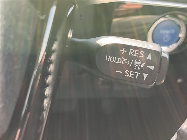 プリウス Ｓツーリングセレクション　ドライブレコーダ　バックモニタ　オ－トエアコン　ＬＥＤランプ　エアバック　ＥＴＣ車載器　メモリ－ナビ　助手席エアバック　アルミ　ナビ　ＡＢＳ　プリクラッシュブレーキ（31枚目）